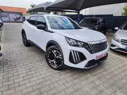 Branco Usado 2023 Peugeot 2008 Allure SUV | € 26.900 (Preço elevado)