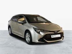 Cinz precio 1j6 Usado 2023 Toyota Corolla Active Sedan | € 30.250 (Preço justo)