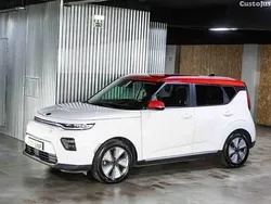 Branco Usado 2019 Kia Soul EV Spirit SUV | € 20.500 (Preço justo)