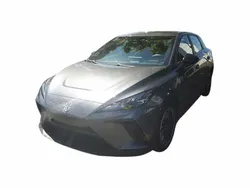 Cinzento Usado 2023 MG MG4 EV Citadino | € 19.950 (Preço justo)