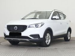 Branco Usado 2020 MG ZS Comfort Sedan | € 17.890 (Preço elevado)