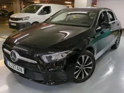 Preto Usado 2021 Mercedes A250 Style Citadino | € 28.490 (Preço justo)
