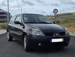 Preto Usado 2005 Renault Clio II Citadino | € 3.000 (Preço elevado)