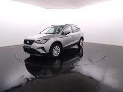 Cinzento Usado 2023 Seat Arona SUV | € 19.450 (Preço justo)