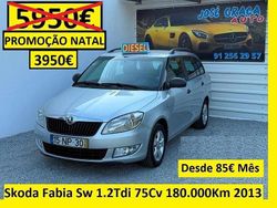 Cinzento Usado 2013 Skoda Fabia Citadino | € 3.950
