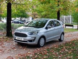 Cinza Usado 2019 Ford Ka | € 11.700