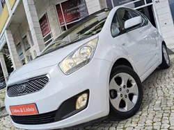Branco Usado 2010 Kia Venga EX Citadino | € 8.980