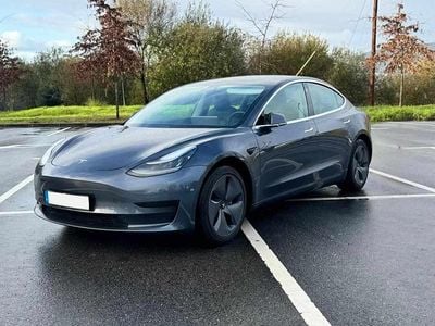 Antracite Usado 2020 Tesla Model 3 Standard Range Plus Sedan | € 21.900 (Preço justo)