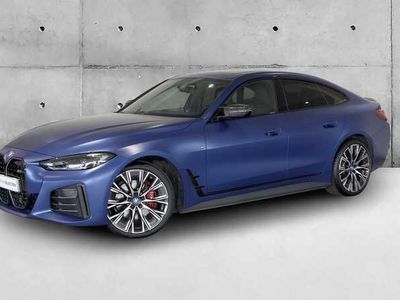 Bmw individual azul frozen portimão Usado 2023 BMW i4 Comfort Edition Sedan | € 83.900