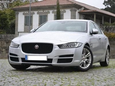 Cinza Usado 2016 Jaguar XE Pure Sedan | € 13.950 (Preço justo)