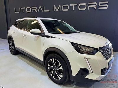 Usado Peugeot 2008 Allure 130 HP (95 kW) 2021 Branco SUV