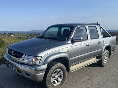 usado Toyota HiLux 4x4