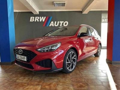 Usado Hyundai i30 136 HP (100 kW) 2021 Vermelho Carrinha