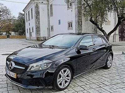 Preto Usado 2016 Mercedes A180 Citadino | € 17.200 (Preço justo)