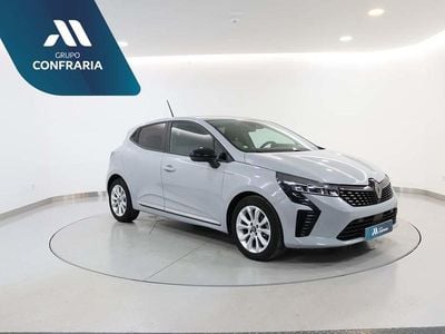 Usado Renault Clio V 101 HP (74 kW) 2024 Cinzento