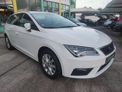 Branco Usado 2020 Seat Leon Style Carrinha | € 23.500