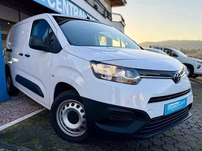 Branco Usado 2024 Toyota Proace City City Monovolume | € 17.450 (Super Preço)