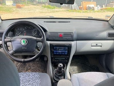 Usado Skoda Octavia 2000 Sedan