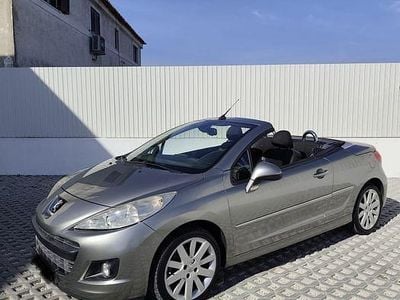 Usado Peugeot 207 CC 110 HP (80 kW) 2009 Cabrios