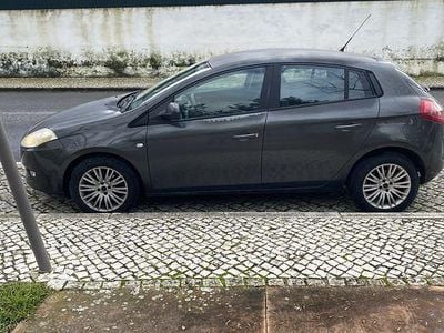 Usado 2009 Fiat Bravo Citadino | € 3.350 (Super Preço)