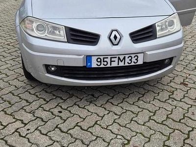 Usado Renault Mégane GrandTour 106 HP (77 kW) 2008 Cinzento Carrinha