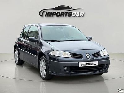 Cinza Usado 2006 Renault Mégane Coupé Dynamique Coupé | € 3.900