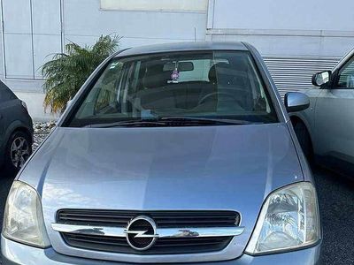 Usado Opel Meriva 69 HP (50 kW) 2005 Cinzento Monovolume