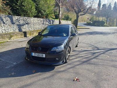 Usado 2008 VW Polo Sedan | € 3.900 (Preço justo)
