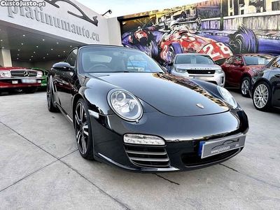 Usado Porsche 911 Carrera 325 HP (239 kW) 2005 Preto Cabrios