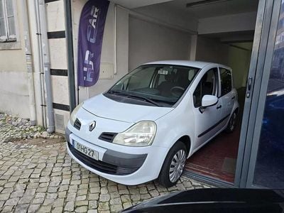 Branco Usado 2009 Renault Modus Luxe Monovolume | € 4.500 (Preço justo)
