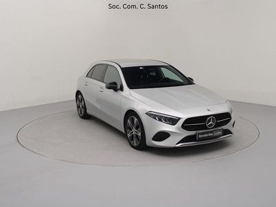 Usado Mercedes A180 Advanced 116 HP (85 kW) 2025 Cinza Sedan