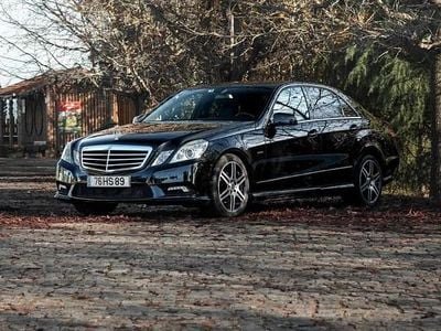 Preto Usado 2009 Mercedes E250 Sedan | € 16.750 (Caro)