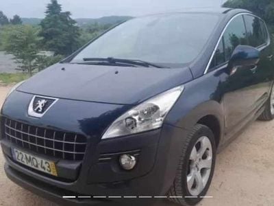 Azul Usado 2012 Peugeot 3008 Style Monovolume | € 9.750 (Preço elevado)