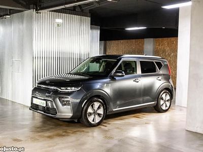 Branco Usado 2021 Kia Soul Vision SUV | € 21.000