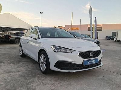 Usado Seat Leon ST 110 HP (80 kW) 2022 Branco Carrinha