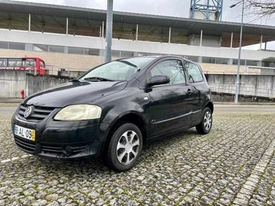 Preto Usado 2005 VW Fox Citadino | € 2.000