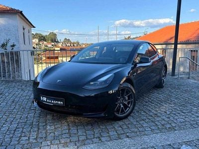 Preto Usado 2021 Tesla Model 3 Sedan | € 25.490 (Preço justo)