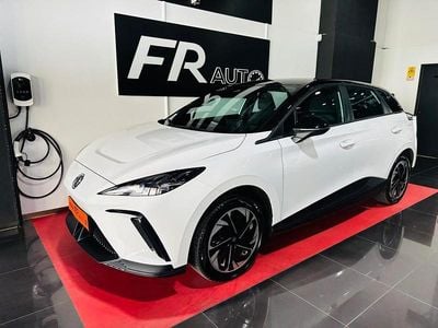 Usado MG MG4 EV 125 kW (170 HP) 2023 Branco Citadino