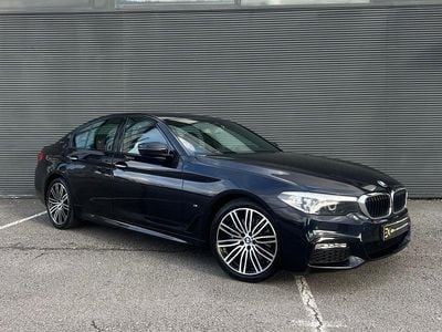 Usado BMW 530 iPerformance 252 HP (185 kW) 2018 Azul Sedan