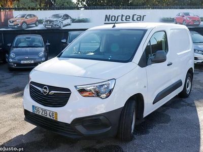 Usado Opel Combo 75 HP (55 kW) 2019 Branco Monovolume