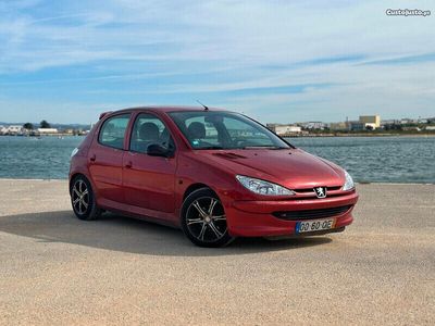 usado Peugeot 206 1.1 com Inspeção