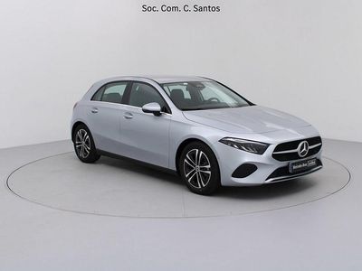 Usado Mercedes A180 Advanced 116 HP (85 kW) 2025 Cinza Sedan