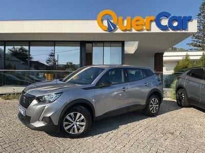 Cinza Usado 2023 Peugeot 2008 Active SUV | € 18.400 (Preço justo)
