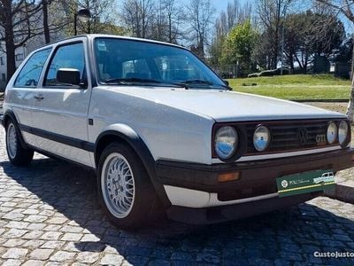 Branco Usado 1988 VW Golf II GTI Citadino | € 17.499
