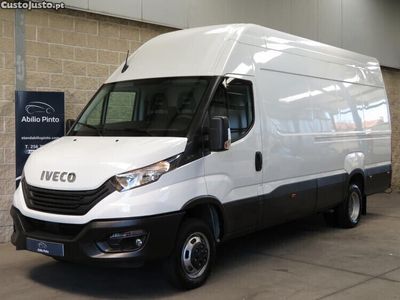 Usado Iveco Daily 156 HP (114 kW) 2023 Branco