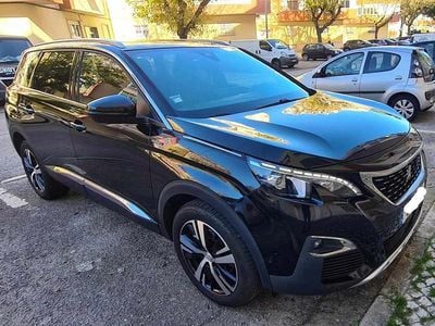 Preto Usado 2017 Peugeot 5008 Monovolume | € 19.499 (Preço justo)