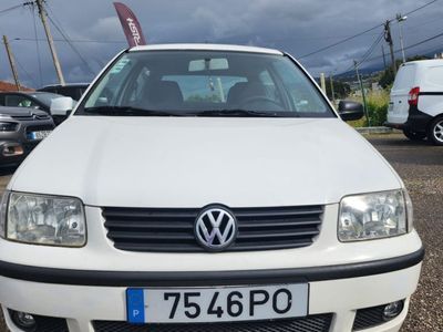 VW Polo