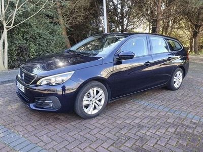 Usado Peugeot 308 SW Active 102 HP (75 kW) 2018 Sedan