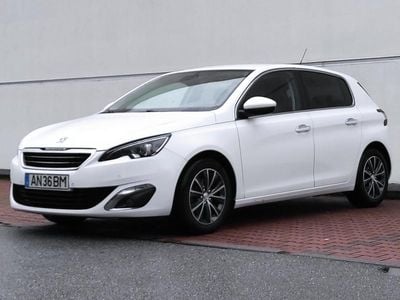 Branco Usado 2015 Peugeot 308 Allure | € 8.500 (Bom preço)