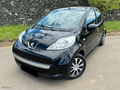 usado Peugeot 107 Gasolina fiável motor de corrente